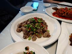 -臻品汇-镇江菜-河豚(大润发店)