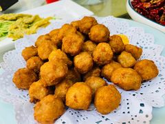 -大鸭梨烤鸭店(金顶街店)