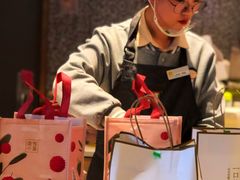 -奈雪的茶(青岛卓悦里INTOWN店)