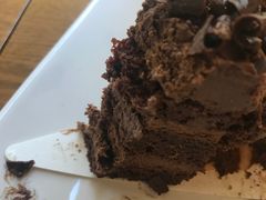浓醇三重黑巧克力蛋糕-星巴克(北京惠新东街店)