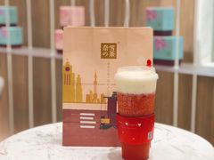 霸气芝士草莓-奈雪的茶(市百一店)