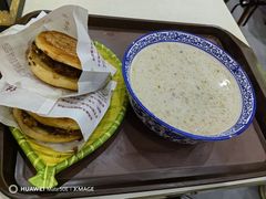 -穆得·老周家牛肉烧饼(普利街店)