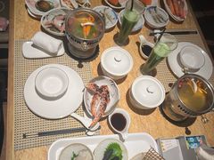 -雍和会海鲜姿造自助(湖东路店)
