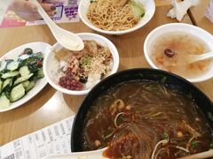 -蓉李记成都名小吃(武汉菱角湖万达店)