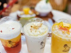 草莓芒果-丹礼糖甜品