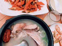 -长寿参鸡汤(朝韩风情街店)