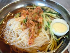 -韩风烤牛肉冷面店