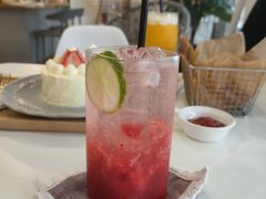 -小涵家蛋糕·咖啡(金山湖花园店)