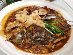 大匠千岛湖鱼头粉面-悦融琥珀·京鲁菜·海味珍品(西单店)
