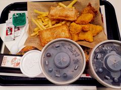 -肯德基(西影路店)
