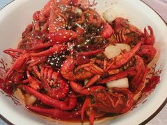 -霄汉牛三鲜湖北砂锅菜(万松园2店)