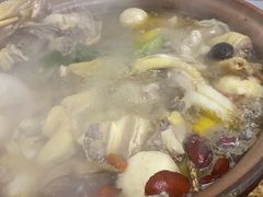 -威邵鸡煲(西华路总店)
