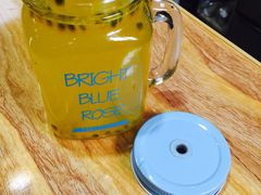 -Rabbit Cafe私房西餐甜点咖啡(栖霞路店)