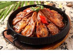 -鲍师傅糕点(江苏路店)