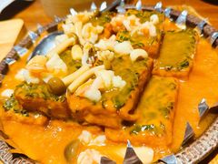 -渝半城经典川粤菜(重庆天地店)