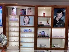 -明月眼镜(三坝店)