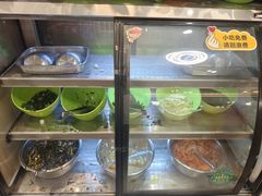 -居鲜味螺蛳粉(客村店)