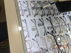 -康利眼镜·蔡司战略合作店(龙泉书房店)