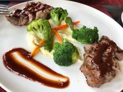 -WOLFGANG PUCK KITCHEN & BAR(迪士尼小镇店)