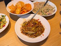 -关东小磨东北菜(上海长风大悦城店)