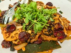 -拿渡·水煮鱼麻辣香锅(王府井奥莱·香江小镇店)