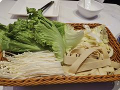-聚在尊味虾皇·夜宵市集(新建店)