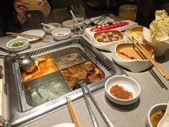 -海底捞火锅(银泰中心店)