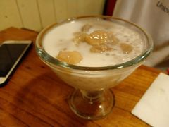 芋头椰汁西米露-七七家的糖水店(南湾街1号店)