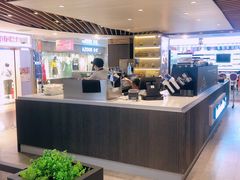 -luckincoffee瑞幸咖啡(香港名店街店)