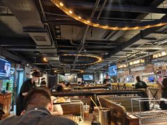 -麦凯伦烧烤·精酿超级工厂店(金桥总店)