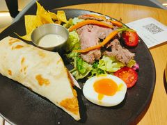 -HELLO 27 意面·沙拉·帕尼尼