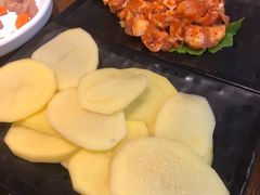 掌中宝-·缸桶屋·韩式牛肋条自助烤肉(西湖D11店)