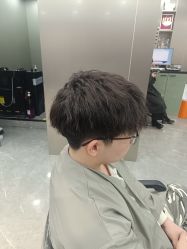 -老佛爷Hair染发烫发Salon