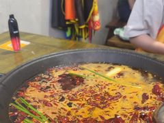 -黄潇洒老火锅(九眼桥宏济巷店)