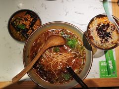 招牌牛三宝宽粉-百春原湖南牛肉粉(百联世纪店)