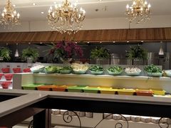 自助取餐区-泉福居酱骨头自助广场(南大街商业步行街店)