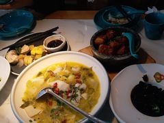 -荷塘秋月·本帮江浙菜(国权路店)