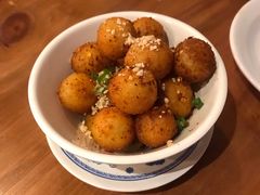 孜然小土豆-炉小二铜锅牛蛙•川湘菜(三里屯店)