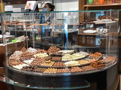 -Laderach 莱德拉(上海环贸iapm店)