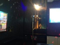 -萧邦音乐会所KTV(向西店)