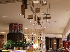 -松咖啡自助餐厅·松北香格里拉