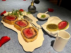 -弦月窗LUNETTE BY AMANDA(复兴路店)