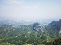 -抱犊寨风景区