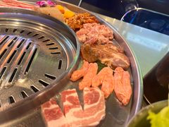 -哈哈碳都·牛肋条无限自助烤肉(台江万达店)