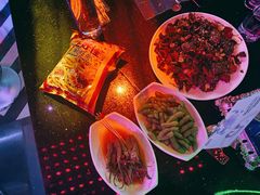 -温莎KTV(珠江路店)