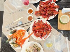 -东方红海鲜百汇(国际大厦店)