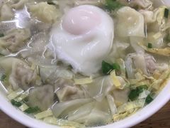 馄饨-胖子馄饨坊(天目大厦东南)