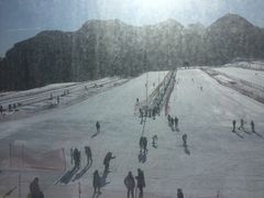 -荣盛康旅野三坡滑雪场