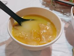 -鲜入围煮花胶鸡海鲜火锅