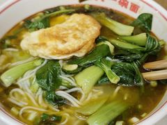 -叶伟胡辣壳面(松牌路店)